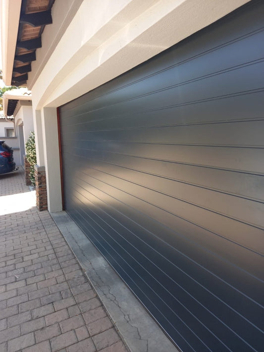 Why Aluminum Garage Doors are the Perfect Solution for Modern Homes - Galaxy Doors Pretoria