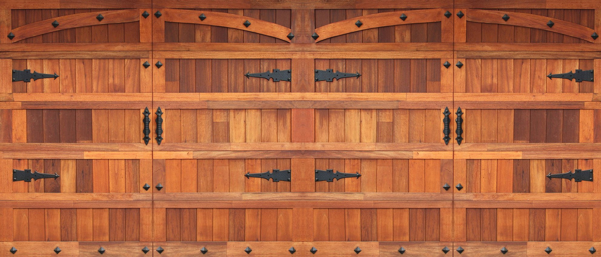 Double Wooden Garage Door - Barn Style